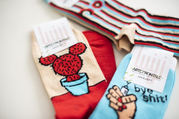 SocksArt - Luigi Notarnicola   "Pop"   Calze d'Autore Artefrontale - immagine 3